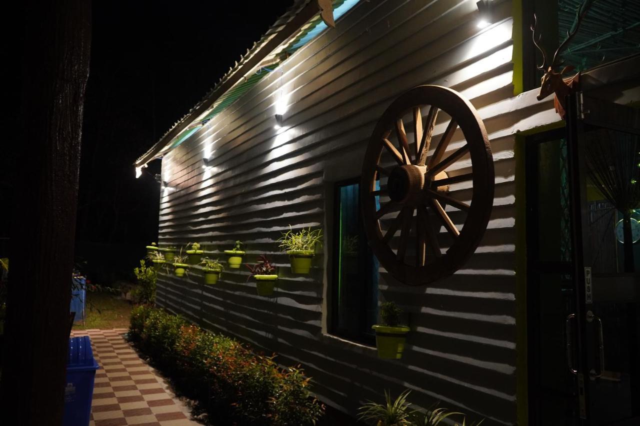 The Pugmark Wildlife Resort Jyoti Gaon Extérieur photo